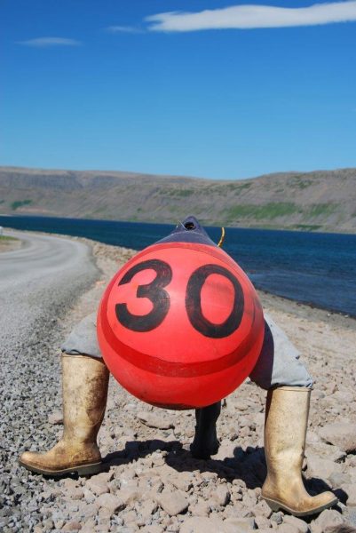 Straßenbaustelle mit Tempo 30